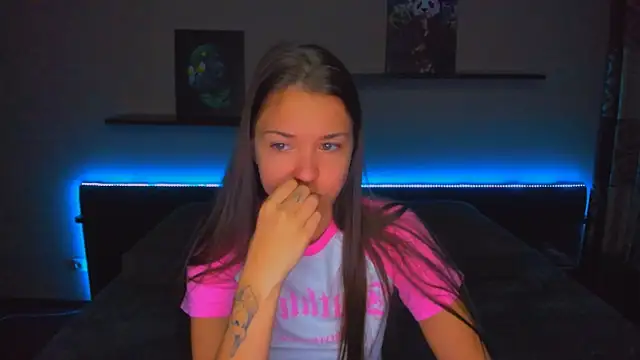 AlexaBarkley online show from 10/23/25, 12:10