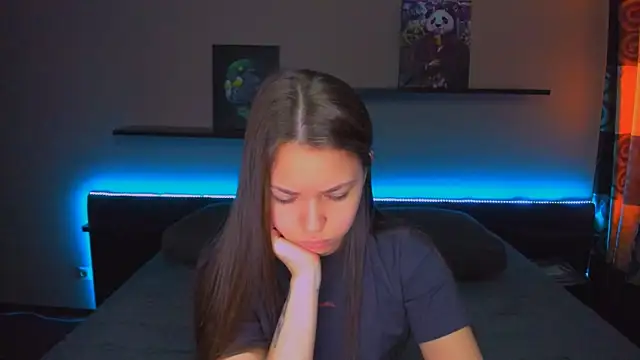 AlexaBarkley online show from 04/07/26, 12:44