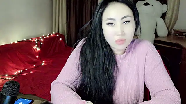 Snapshot of AsianQueens chatting on 02/17/25, 09:08 AsianQueens online show from 02/17/25, 09:08