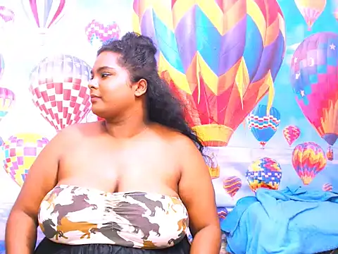 Snapshot of Indianfairy99 chatting on 01/17/25, 12:10 Indianfairy99 online show from 01/17/25, 12:10