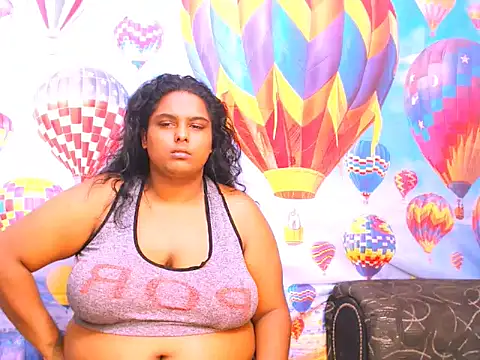 Snapshot of Indianfairy99 chatting on 01/24/25, 08:23 Indianfairy99 online show from 01/24/25, 08:23