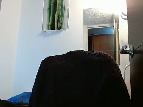 Snapshot of keiila_ chatting on 11/16/25, 12:38 keiila online show from 11/16/25, 12:38