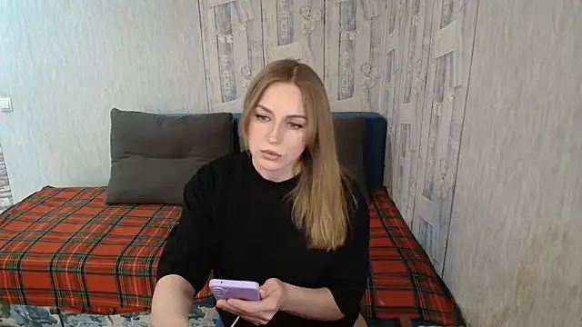 Snapshot of Pilly_green_ chatting on 02/24/26, 07:28 Pilly green online show from 02/24/26, 07:28