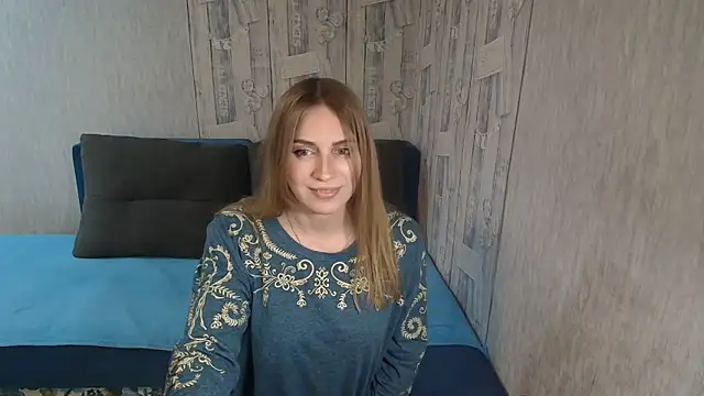 Pilly green  online show from 05/12/26, 07:05