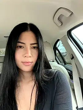 clairewntr online show from 12/14/25, 12:43