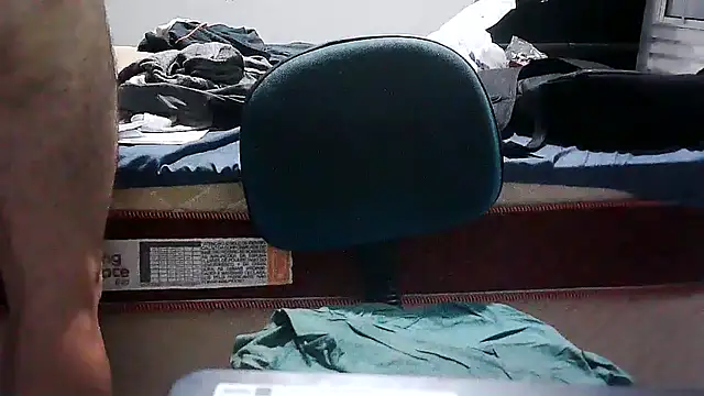 eduar570 online show from 02/05/26, 01:32