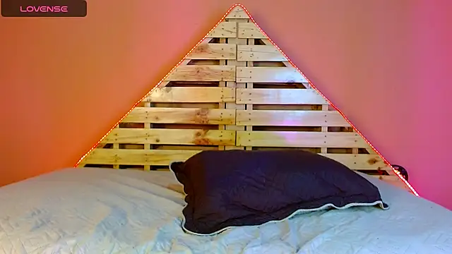 Snapshot of sexxgods chatting on 12/09/24, 11:03 sexxgods online show from 12/09/24, 11:03