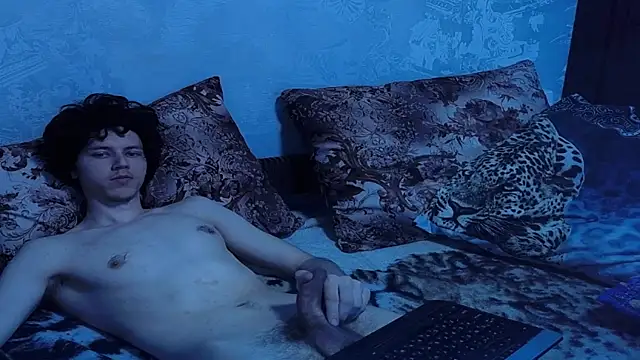 Snapshot of littledaddyflex chatting on 10/16/25, 09:43 littledaddyflex online show from 10/16/25, 09:43