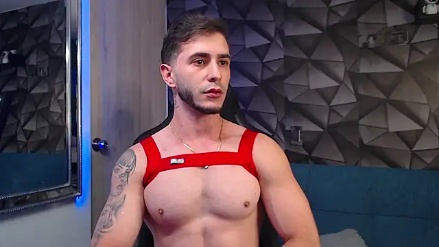 Snapshot of Latino_stud4u chatting on 10/23/25, 10:41 Latino stud4u online show from 10/23/25, 10:41