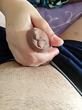 LovlyAnnie online show from 04/05/26, 05:37