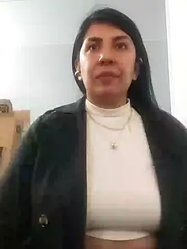 Snapshot of aisha_latina chatting on 12/03/24, 07:11 aisha latina online show from 12/03/24, 07:11