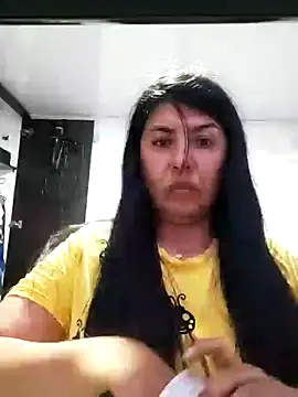 Snapshot of aisha_latina chatting on 01/29/25, 02:40 aisha latina online show from 01/29/25, 02:40
