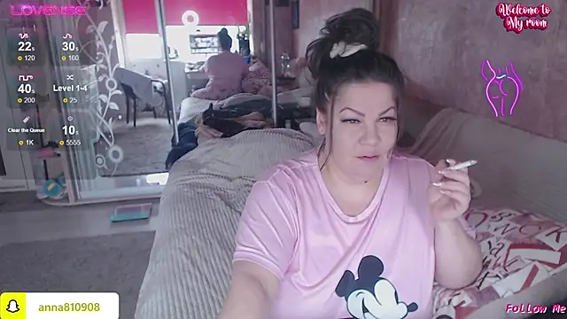 femme fatale1 online show from 02/08/26, 07:01