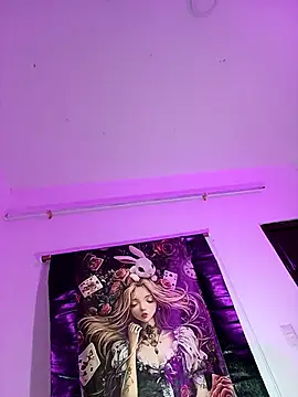 karlablue  online show from 04/10/26, 08:57