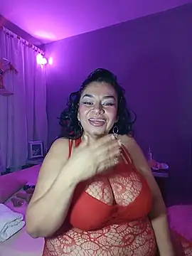 Snapshot of karlablue_ chatting on 06/13/26, 12:52 karlablue online show from 06/13/26, 12:52