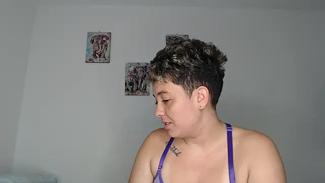 Snapshot of kathy_luisa chatting on 01/05/26, 05:27 kathy luisa online show from 01/05/26, 05:27