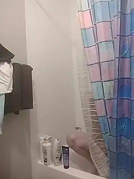 Snapshot of CAMINCHANCE chatting on 03/09/25, 08:10 CAMINCHANCE online show from 03/09/25, 08:10