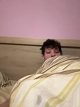 Snapshot of Taxidriver1988 chatting on 02/03/25, 04:46 Taxidriver1988 online show from 02/03/25, 04:46