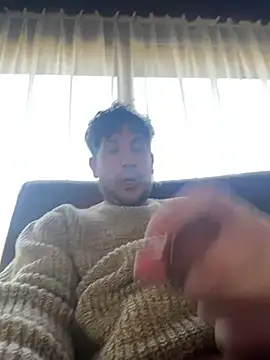 Snapshot of Taxidriver1988 chatting on 02/16/25, 02:43 Taxidriver1988 online show from 02/16/25, 02:43