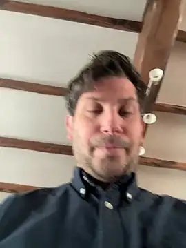 Snapshot of Taxidriver1988 chatting on 02/25/25, 03:49 Taxidriver1988 online show from 02/25/25, 03:49