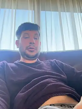 Snapshot of Taxidriver1988 chatting on 03/16/25, 09:38 Taxidriver1988 online show from 03/16/25, 09:38