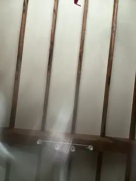 Snapshot of Taxidriver1988 chatting on 12/17/25, 01:39 Taxidriver1988 online show from 12/17/25, 01:39