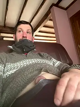 Snapshot of Taxidriver1988 chatting on 12/19/25, 12:34 Taxidriver1988 online show from 12/19/25, 12:34