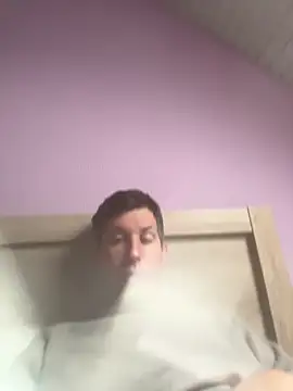 Snapshot of Taxidriver1988 chatting on 12/20/25, 01:51 Taxidriver1988 online show from 12/20/25, 01:51