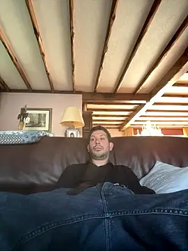 Snapshot of Taxidriver1988 chatting on 01/18/26, 01:48 Taxidriver1988 online show from 01/18/26, 01:48