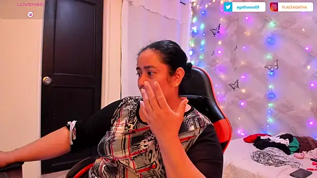 agathaxxx-69 online show from 01/05/26, 08:12