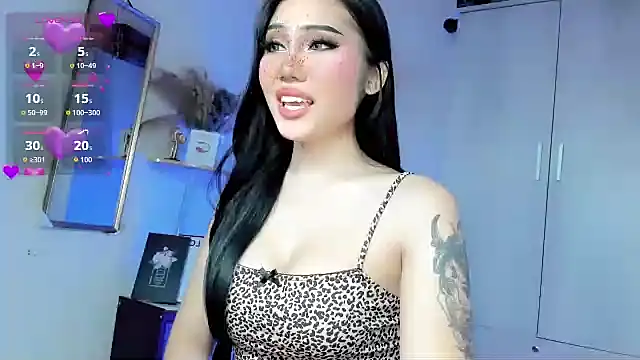 Snapshot of Icon1c_LiLy chatting on 10/05/25, 11:35 Icon1c LiLy online show from 10/05/25, 11:35