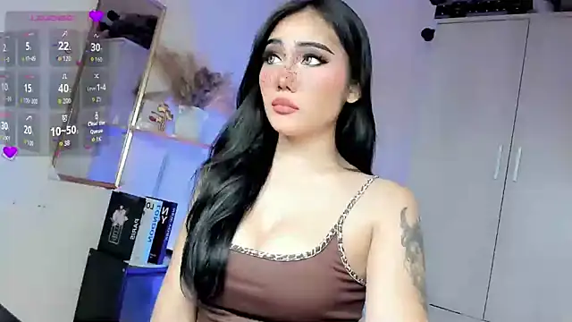 Snapshot of Icon1c_LiLy chatting on 10/08/25, 03:15 Icon1c LiLy online show from 10/08/25, 03:15