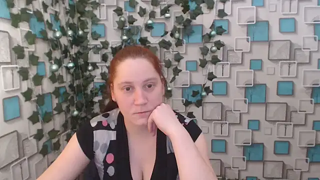 Snapshot of JosieJun_ chatting on 12/27/24, 10:26 JosieJun online show from 12/27/24, 10:26