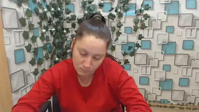 Snapshot of JosieJun_ chatting on 02/03/25, 07:42 JosieJun online show from 02/03/25, 07:42