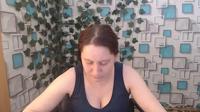 Snapshot of JosieJun_ chatting on 03/12/25, 07:59 JosieJun online show from 03/12/25, 07:59