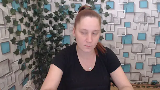 Snapshot of JosieJun_ chatting on 09/17/25, 06:31 JosieJun online show from 09/17/25, 06:31