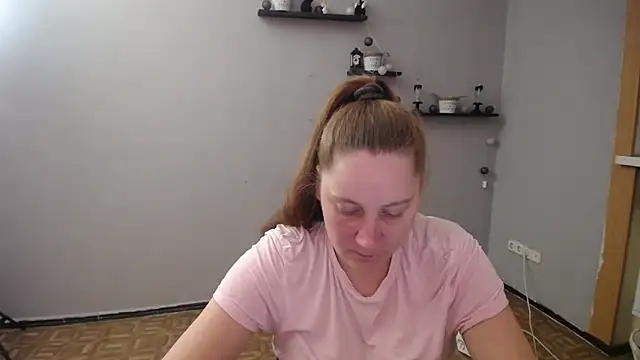 Snapshot of JosieJun_ chatting on 09/27/25, 07:30 JosieJun online show from 09/27/25, 07:30