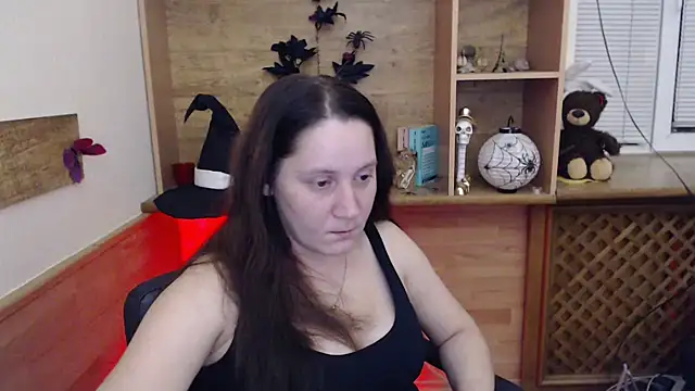 Snapshot of JosieJun_ chatting on 11/04/25, 11:26 JosieJun online show from 11/04/25, 11:26