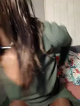 HoneyDropsX online show from 07/04/26, 07:03