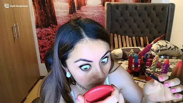 Snapshot of sofia23dirty chatting on 10/18/25, 07:25 sofia23dirty online show from 10/18/25, 07:25