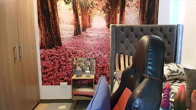 Snapshot of sofia23dirty chatting on 11/02/25, 08:00 sofia23dirty online show from 11/02/25, 08:00