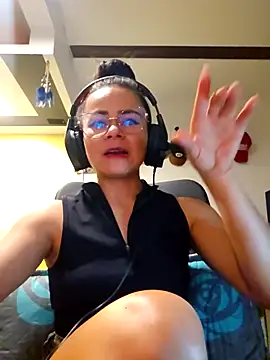 MistressSlut1 online show from 12/03/25, 11:47