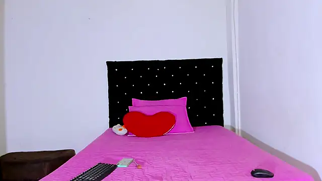 valen colombian69 online show from 02/10/25, 10:53