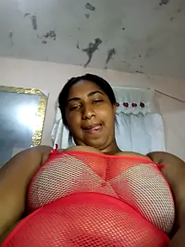 Snapshot of estrellasquirt chatting on 02/25/25, 04:03 estrellasquirt online show from 02/25/25, 04:03