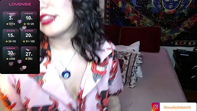 Snapshot of RossalieAdam24 chatting on 02/05/25, 01:04 RossalieAdam24 online show from 02/05/25, 01:04
