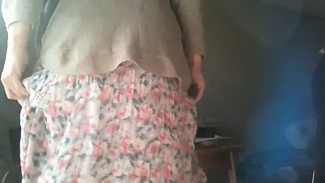 Sandra Potiche online show from 04/13/26, 03:28