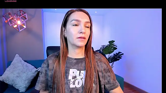 miataylorr1 online show from 04/07/26, 11:43