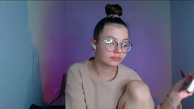 bbycolada online show from 11/08/25, 10:52