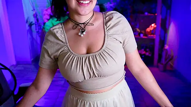 CeceliaJohnson online show from 07/17/26, 06:09