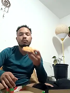 InnocentPay online show from 09/26/25, 02:59